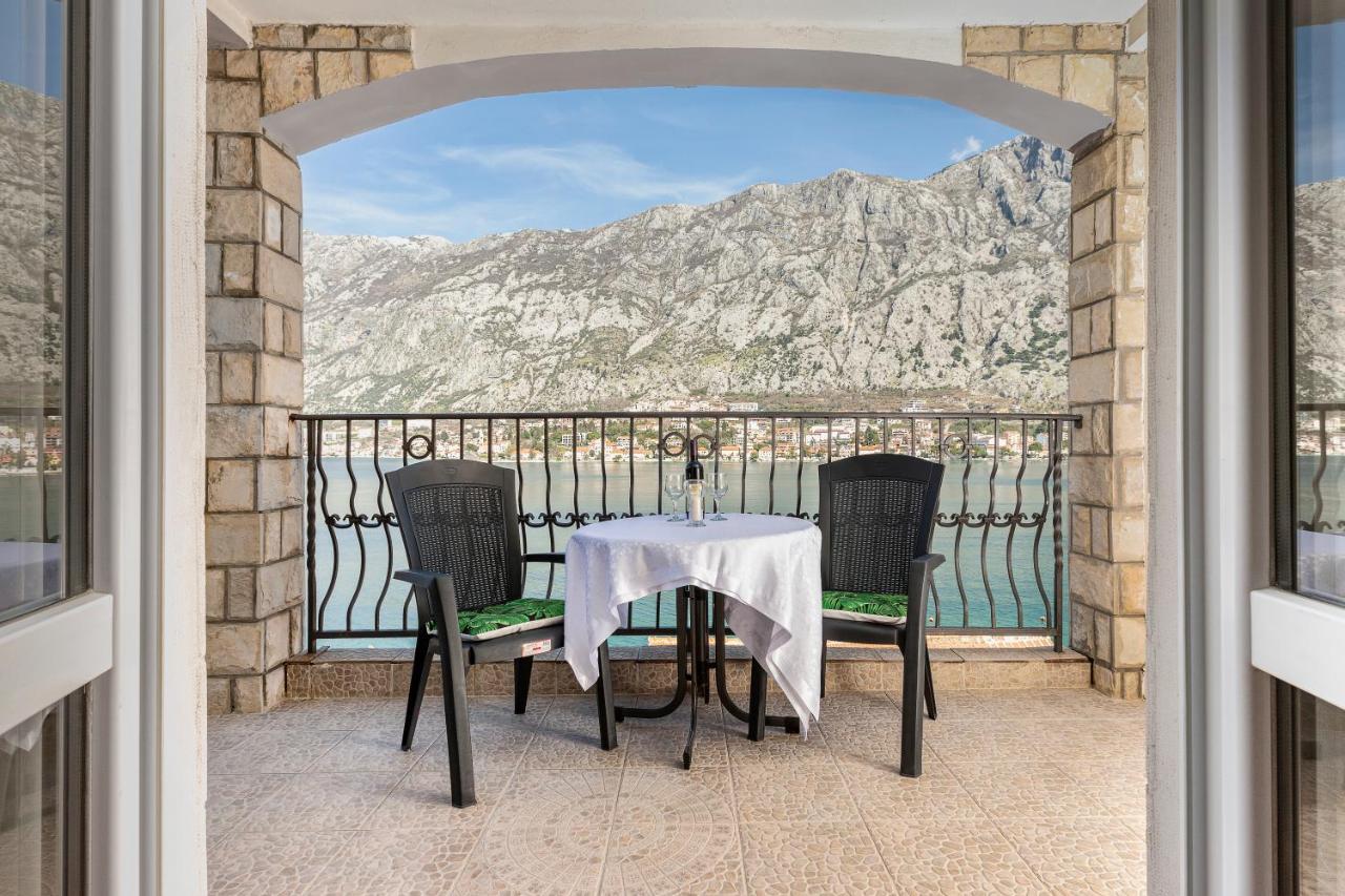 Apartments Vuković Kotor Buitenkant foto