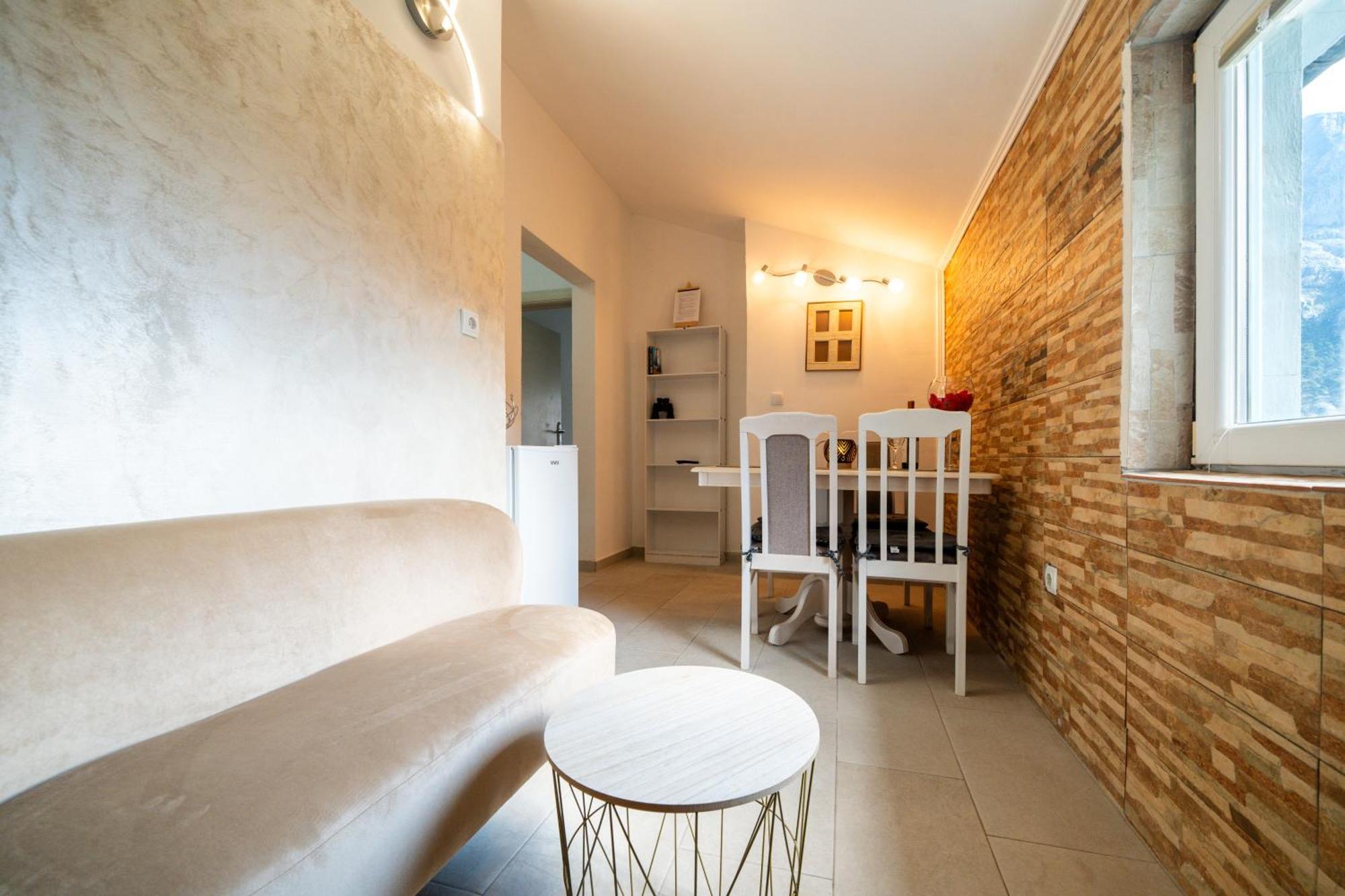 Apartments Vuković Kotor Buitenkant foto