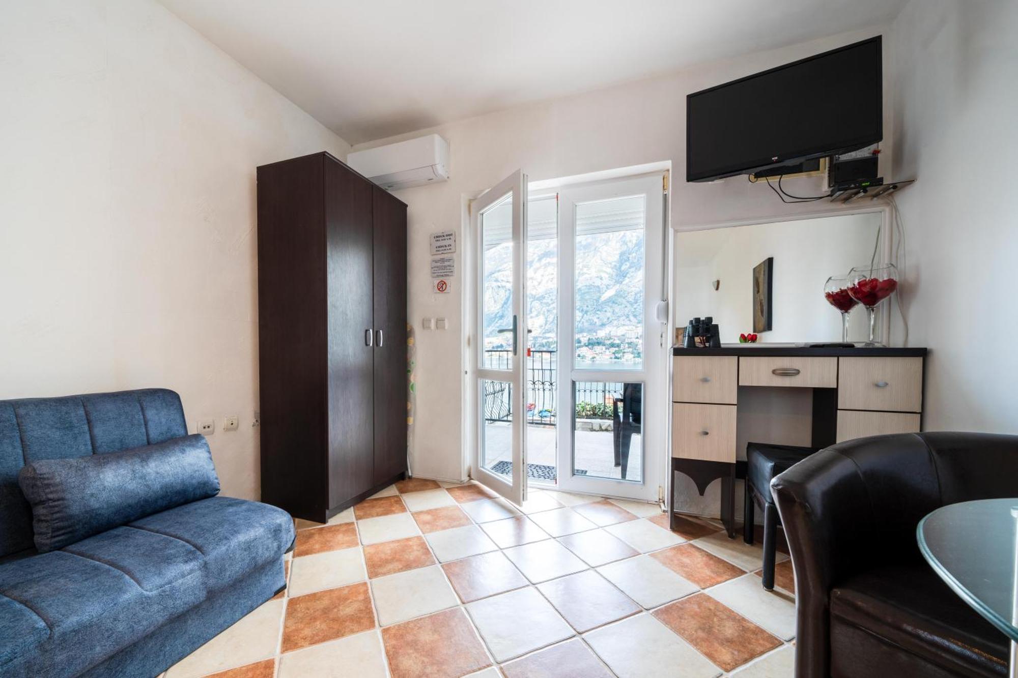 Apartments Vuković Kotor Buitenkant foto
